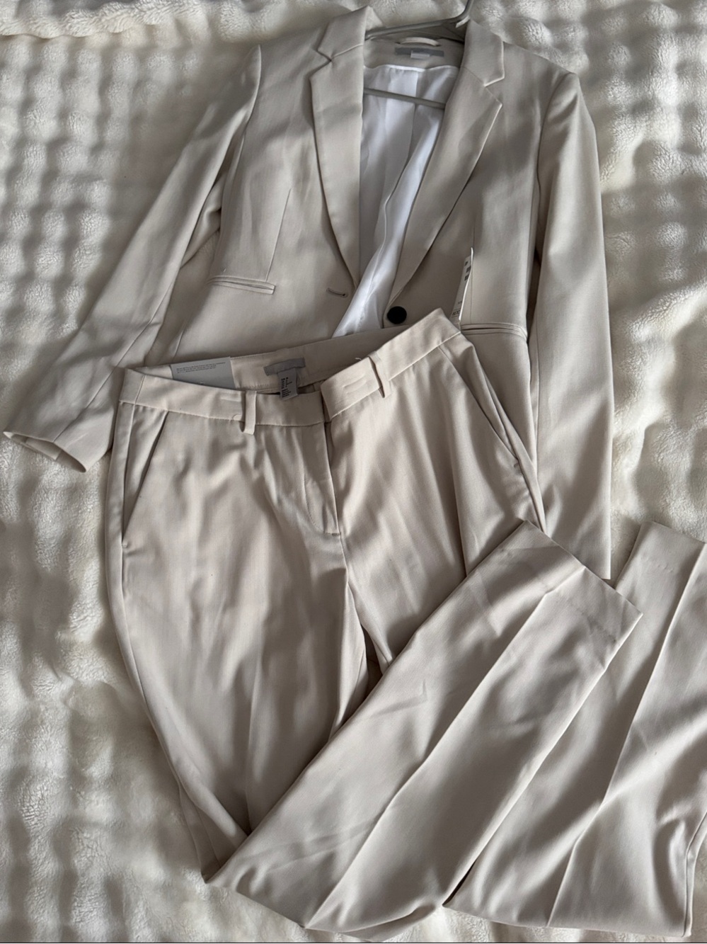 H&M Women's Tailored Pantsuit in Light Cream